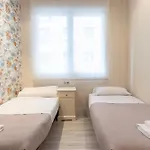 Volantin Ii With Jacuzzi By Aston Apartment