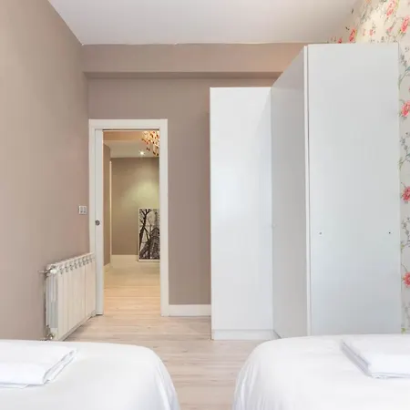 Volantin Ii With Jacuzzi By Aston Apartament Bilbao